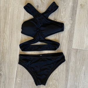 Black 2-piece swimsuit size small